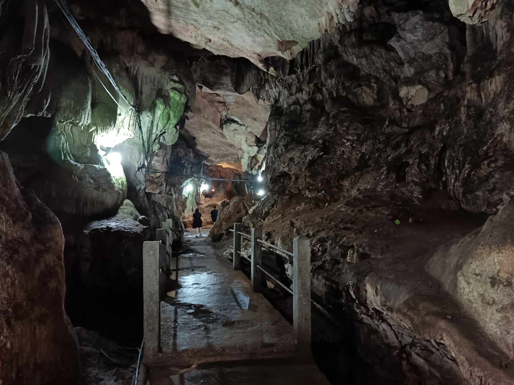 Chiang Dao Cave