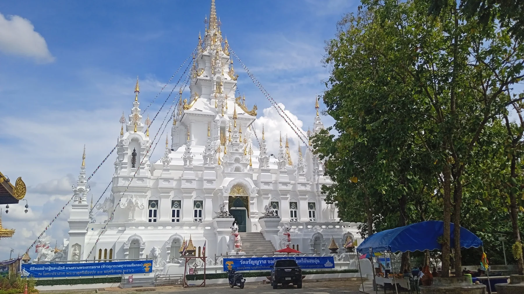 Chiang Mai`s White Temple