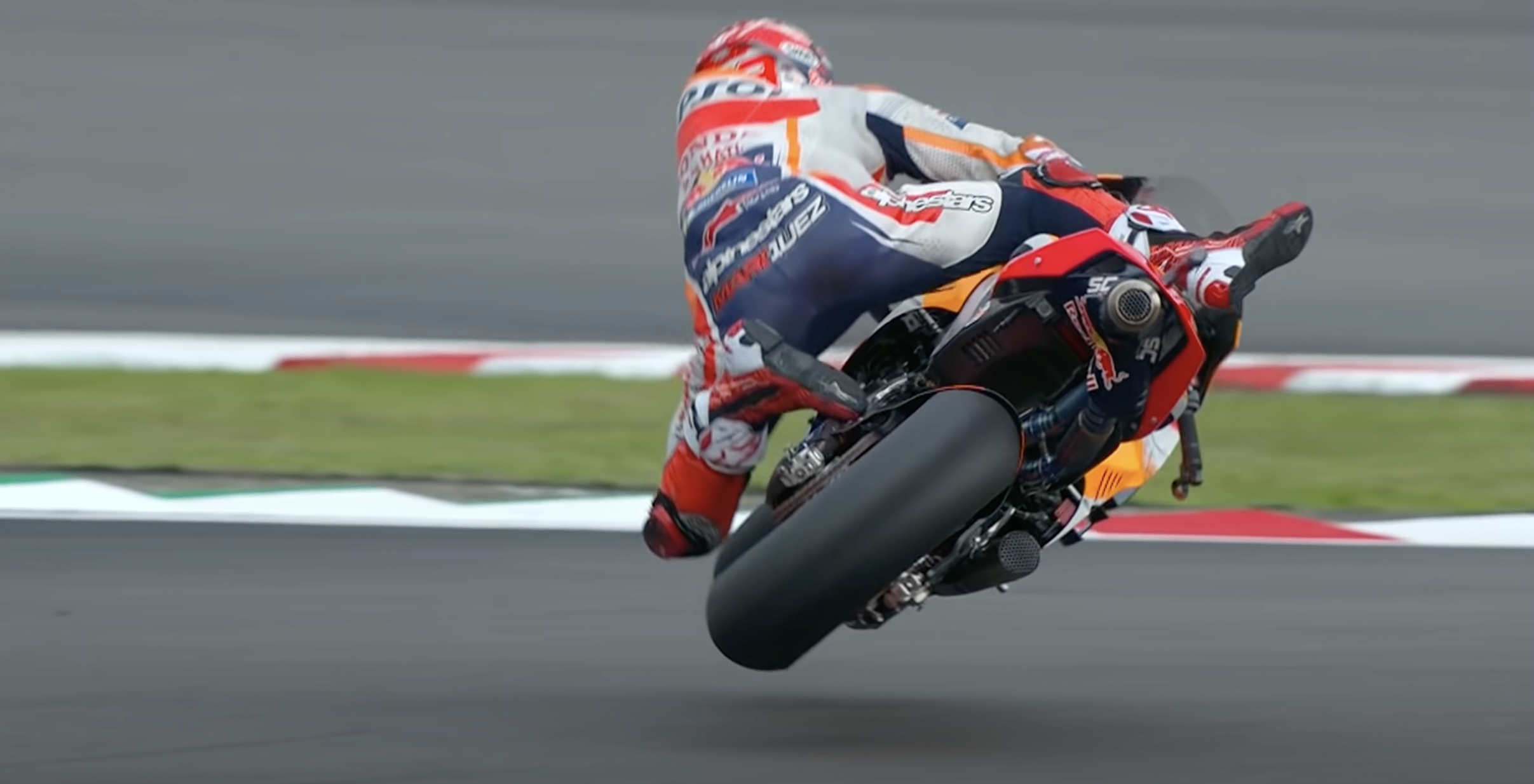Marc Márquez crashing in highside on his motorcycle in 2019 Malaysian GP
