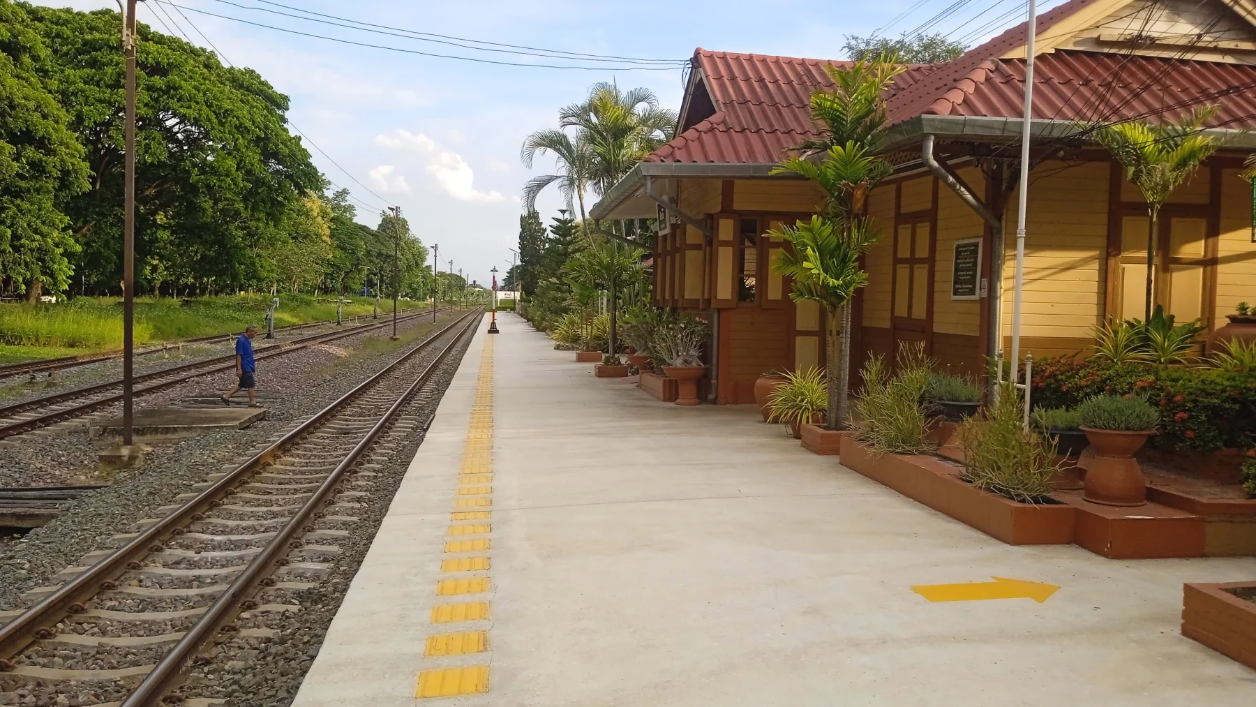 Saraphi railway station